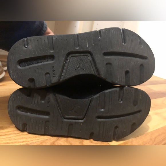 Puma Muse Athletic Shoe Black Iridescent X-2 - Picture 7 of 7